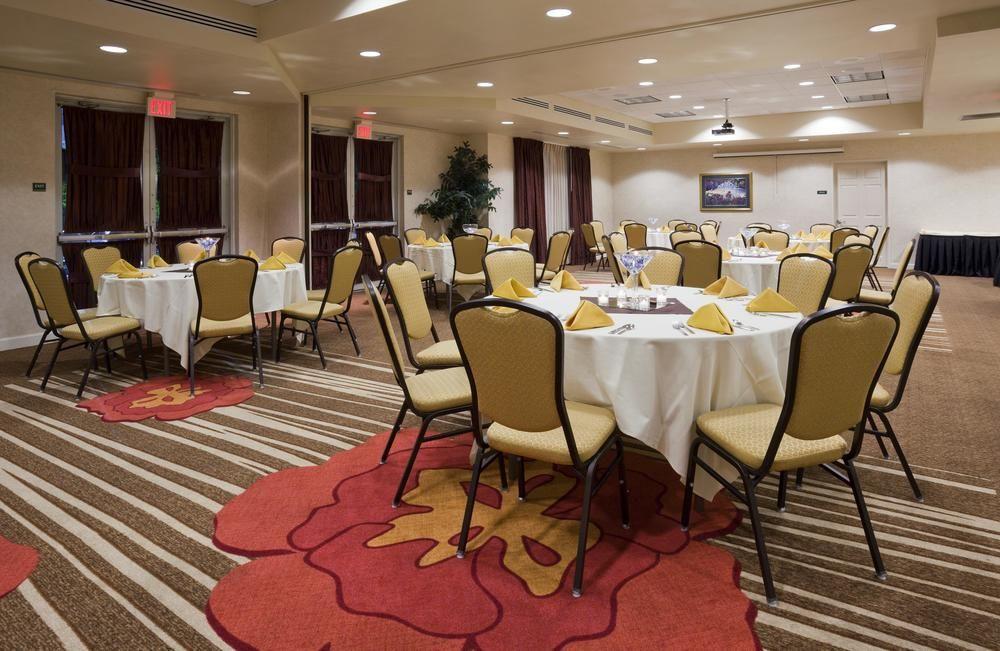 Hilton Garden Inn Minneapolis Saint Paul-Shoreview Exteriör bild